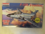 Thumbnail MONOGRAM 5843 F-101 VOODOO